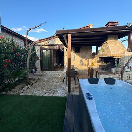 Studio Eleni - Oasis Holiday Houses Kokkinos Pyrgos Exterior foto