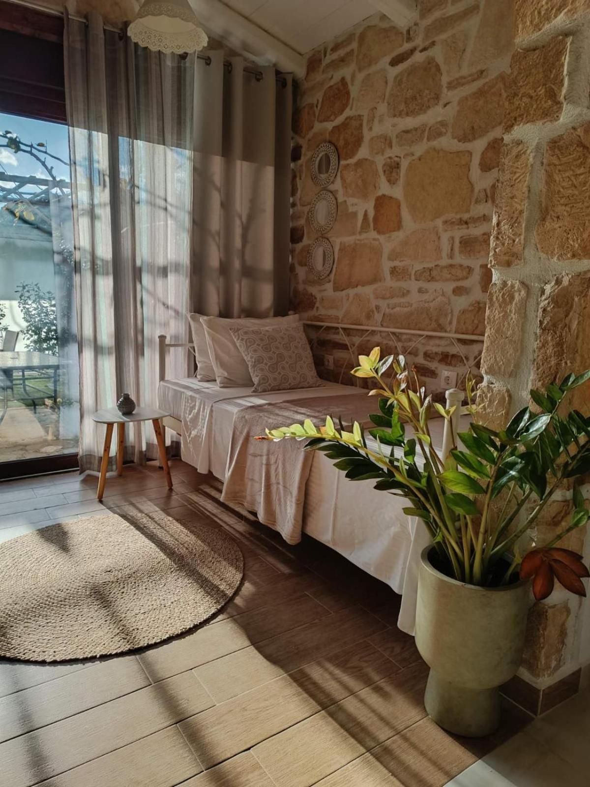 Studio Eleni - Oasis Holiday Houses Kokkinos Pyrgos Exterior foto